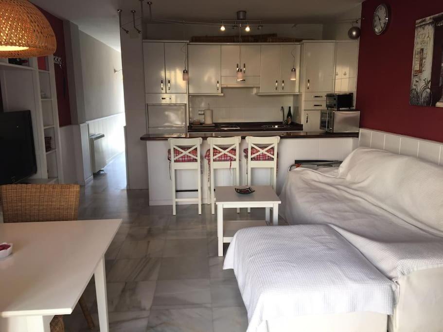 Apartamentos Rio Marinas 15 Playazo Beach Nerja Exterior foto